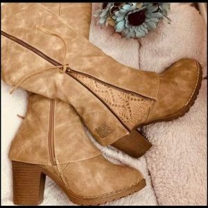 Muk Luks Boots